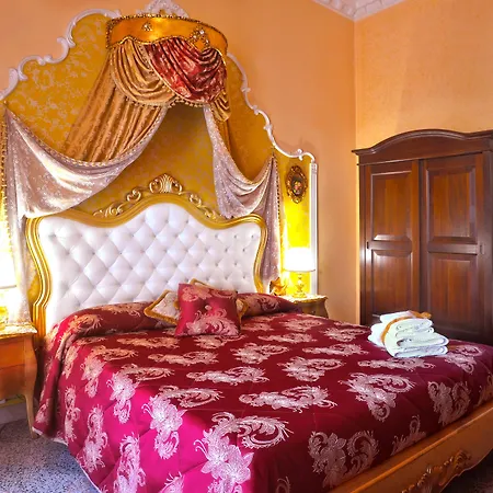 La Dolce - Luxury House ベッド・アンド・ブレックファスト 4*